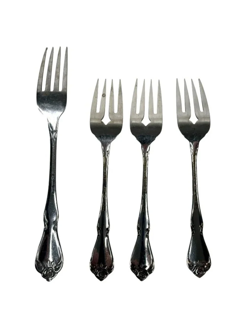 1881 Rogers Stainless Oneida Flatware Set Arbor Rose Pattern True 16 Pieces‎ VTG